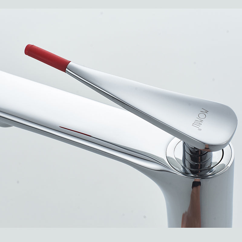 Chrome brass faucet body with ceramic cartridge